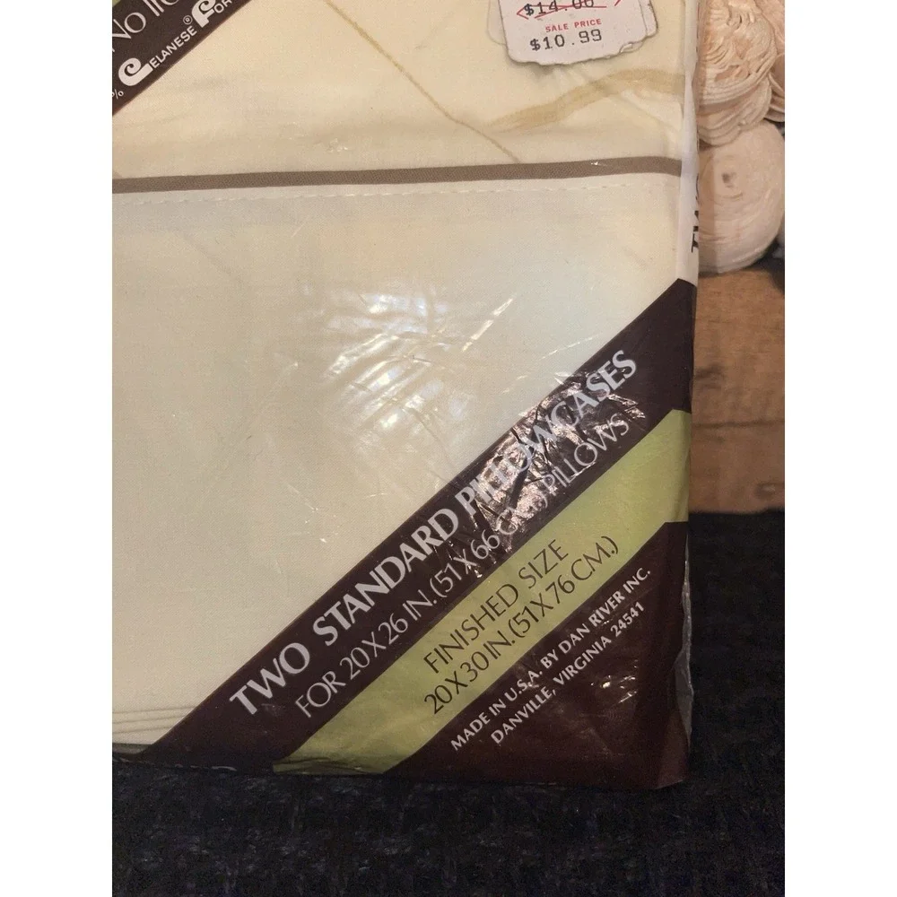 Vtg MCM NOS Danville 2 Standard Pillowcases EARTH-TONES Cream Pink Green Floral‎